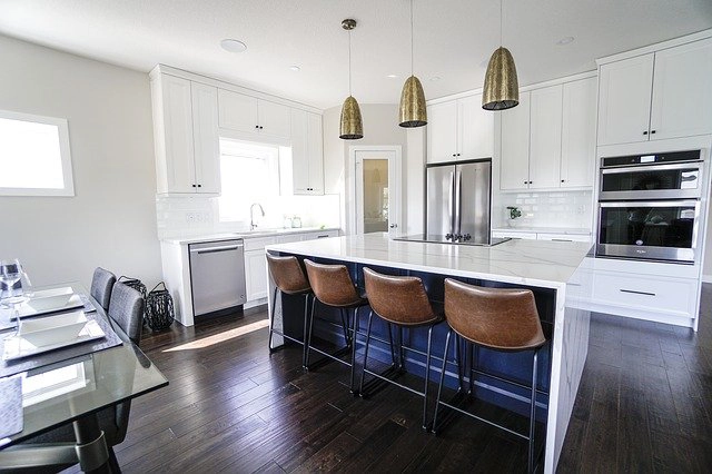 white minimalist kitchen